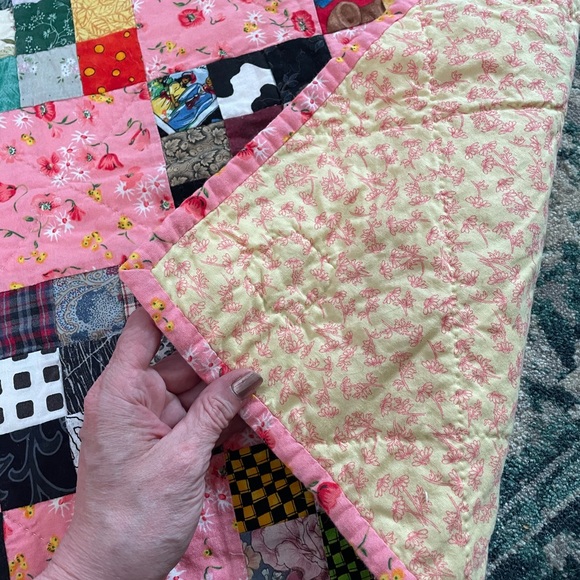 Table Quilt - Picture 2 of 4